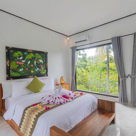 Radjes Bungalow Nusa Penida Sakti Buitenkant foto